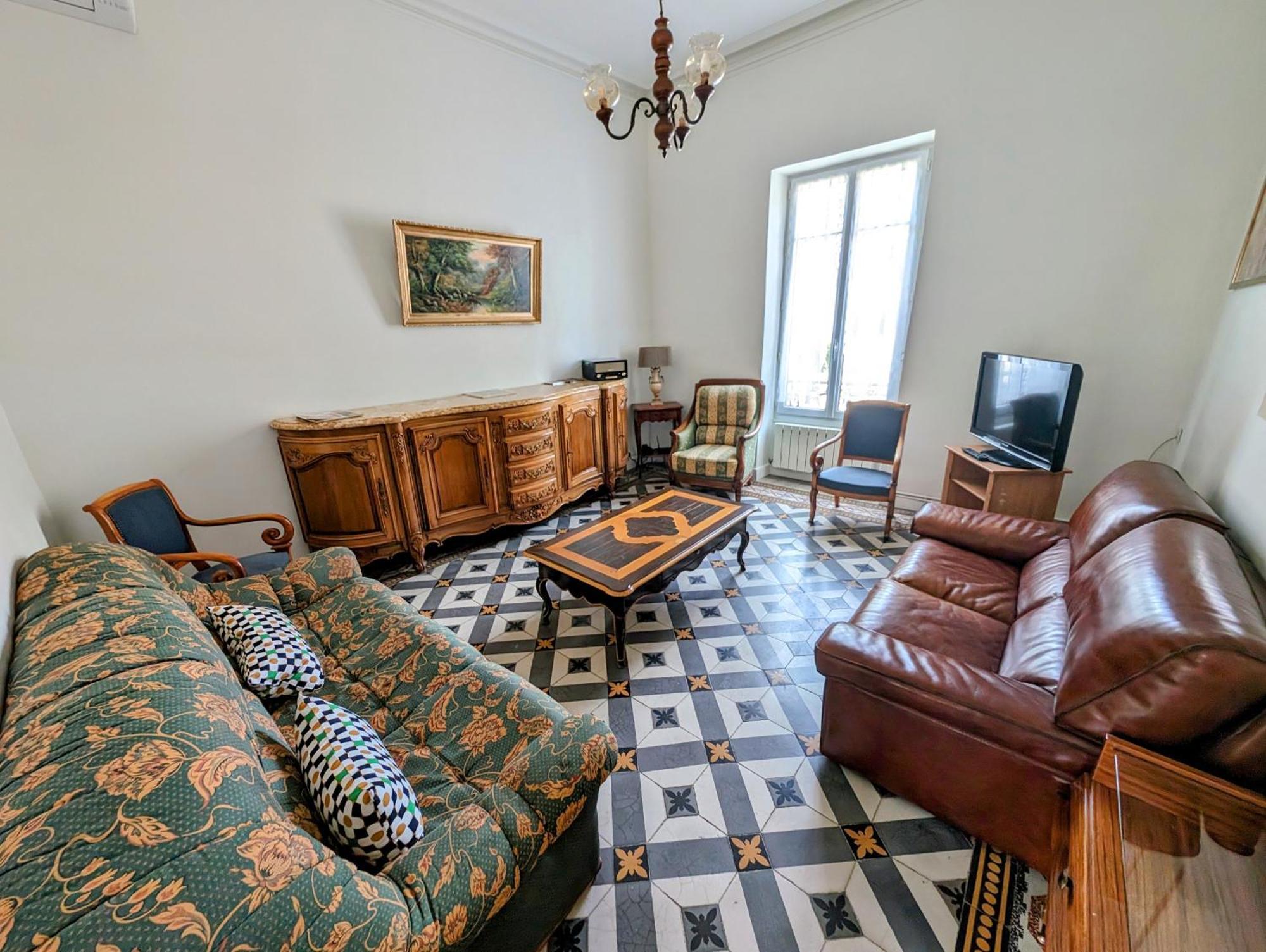 Maison De Style Tout Confort, Position Ideale, Avec Clim Et Petit Exterieur Orange  Ngoại thất bức ảnh